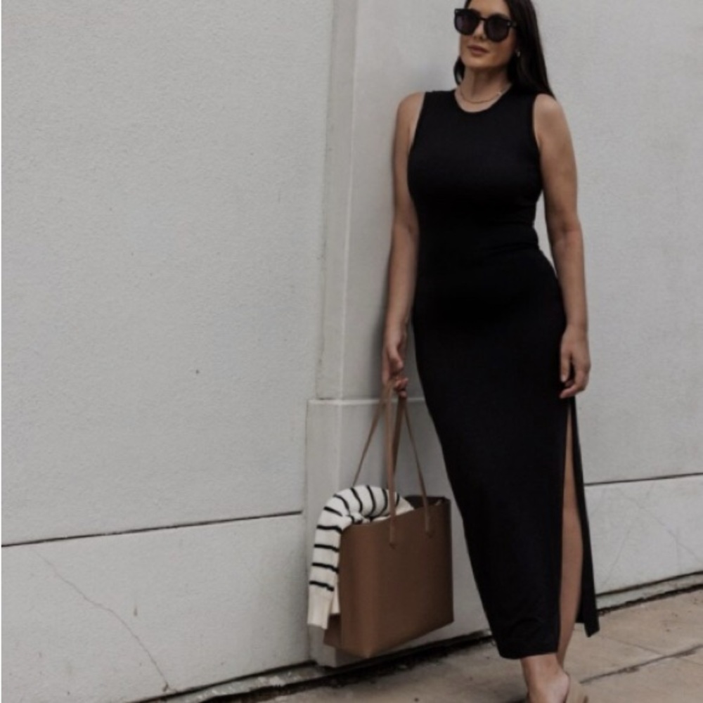 Quince Women’s Black Tencel Jersey Tank Maxi Dress sz M NWT Side Slit Sleeveless